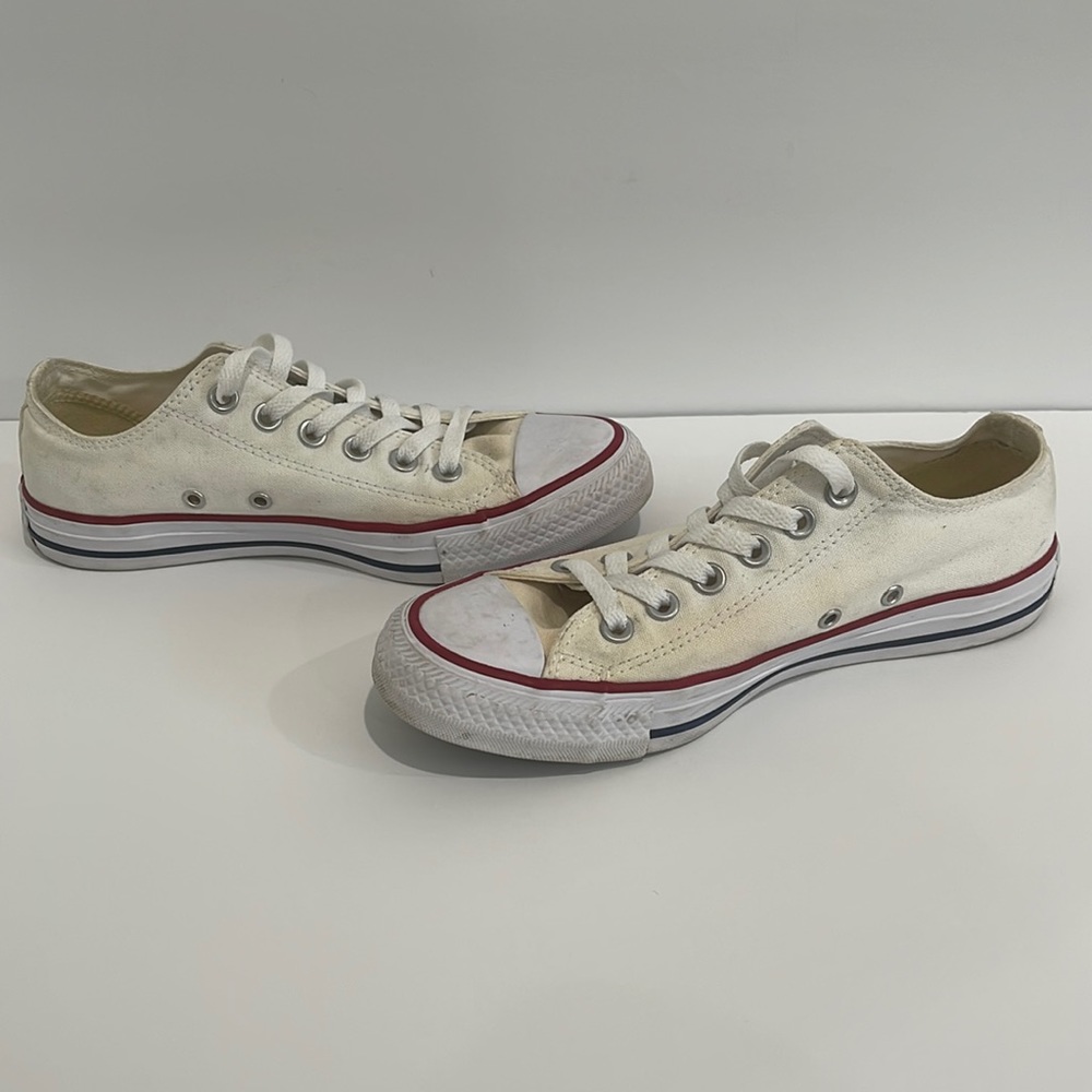 Converse White Chuck Taylor All Star Classic